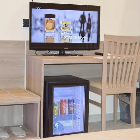 Alojamento de Acomodação e Pequeno-almoço Colosseo 28 Roma