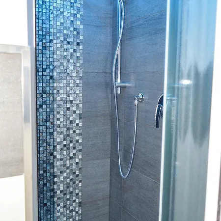 Alojamento de Acomodação e Pequeno-almoço Colosseo 28 Roma