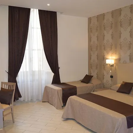 فندق مبيت وإفطار Colosseo 28