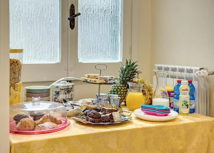 ベッド・アンド・ブレックファスト Colosseo 28 ローマ