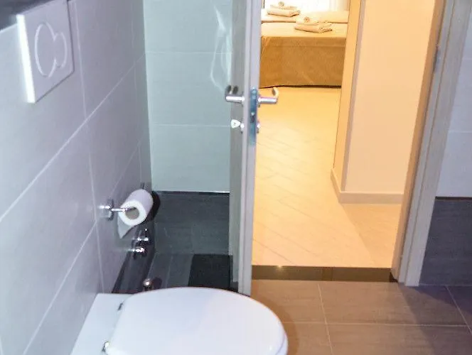 ベッド・アンド・ブレックファスト Colosseo 28 ローマ